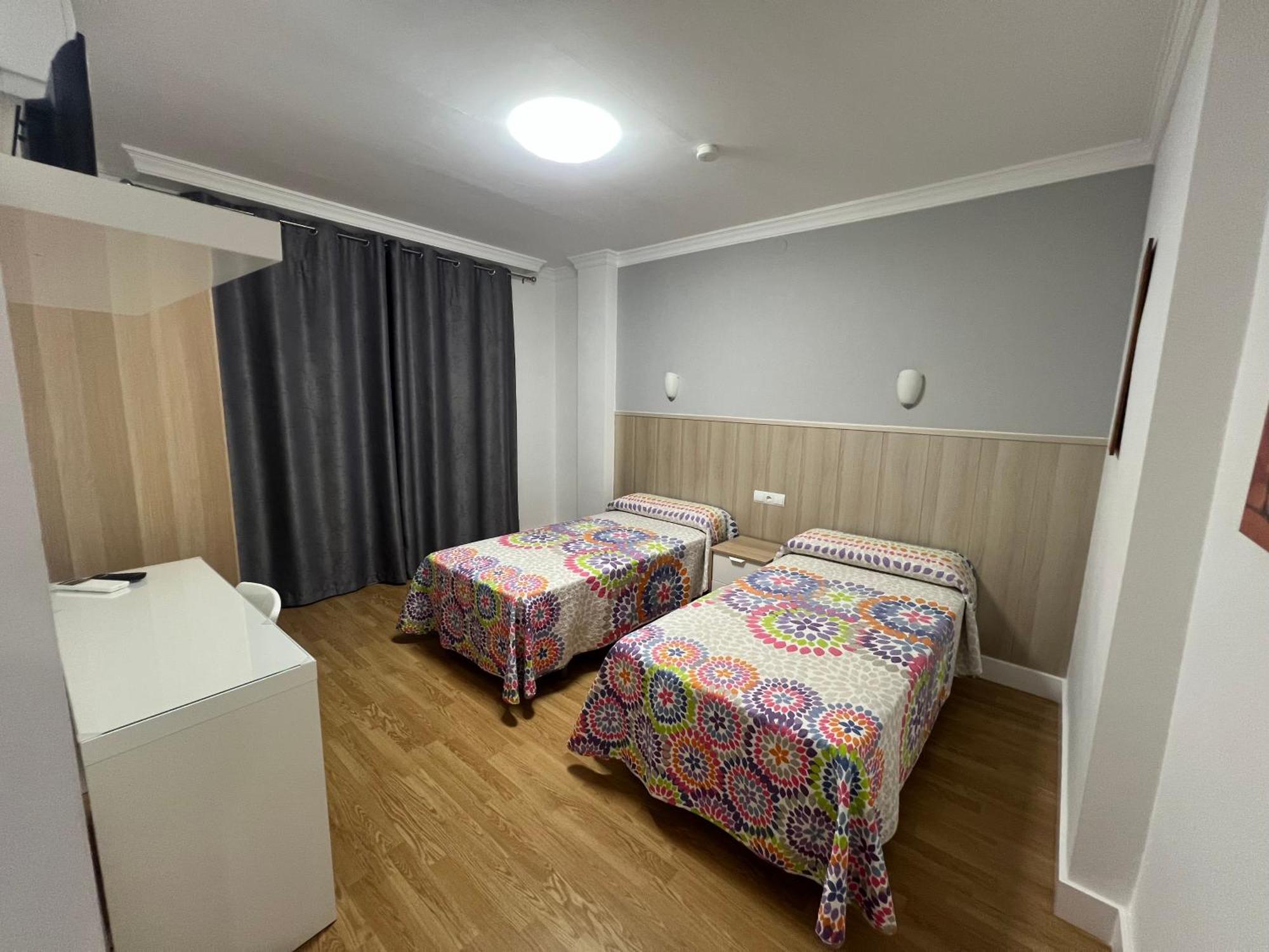 Hotel Dila Велес Экстерьер фото