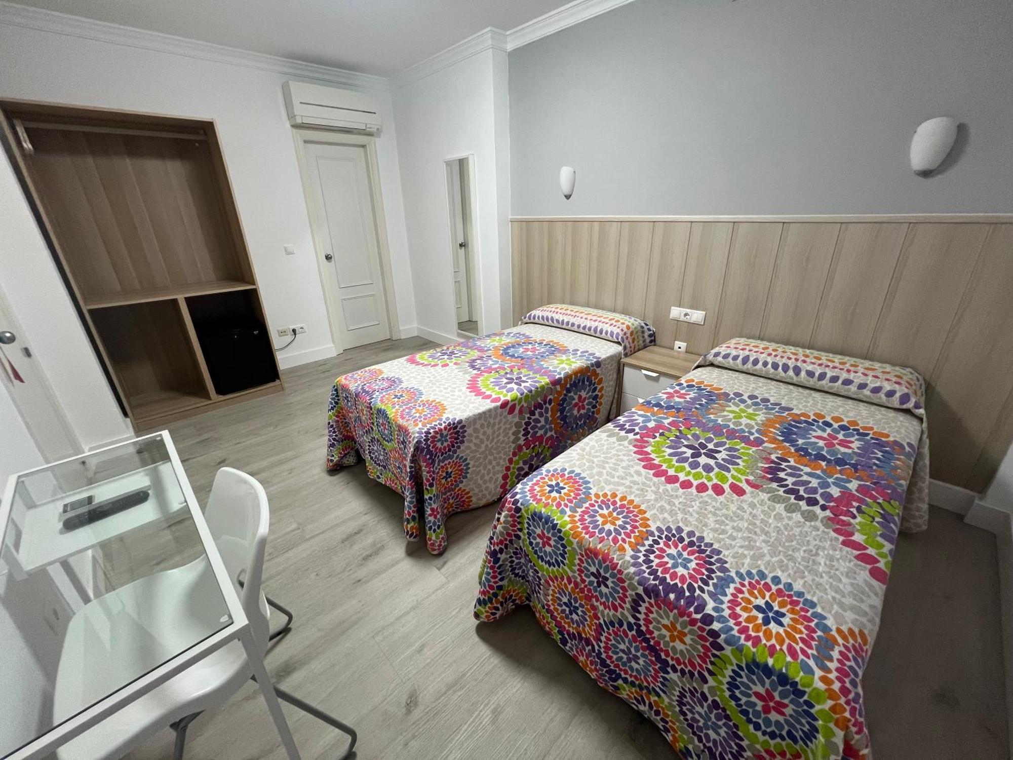 Hotel Dila Велес Экстерьер фото